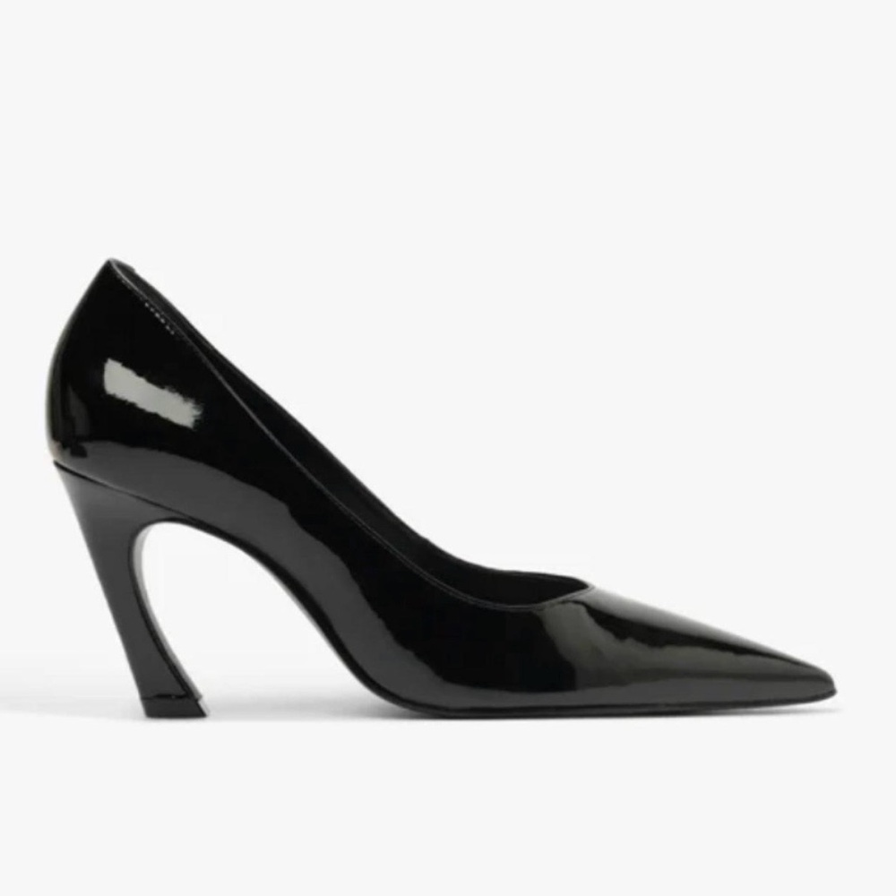 SCHUTZ Black Patent Pointed-Toe Pump with Sculpted Heel